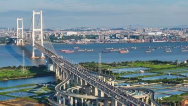 夯实基础、全面发力，奋力谱写中国式现代化新篇章——学习贯彻党的二十届四中全会精神