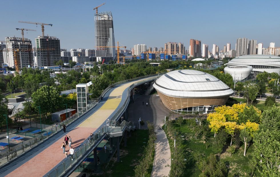 石家庄市高铁片区中央绿色体育公园（2025年5月19日摄，无人机照片）。新华社记者 杨世尧 摄