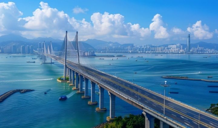 继往开来：从“十四五”辉煌成就到坚定不移迈向“十五五”新征程