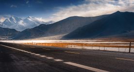 深入学习贯彻习近平文化思想 自信担负起新时代新的文化使命