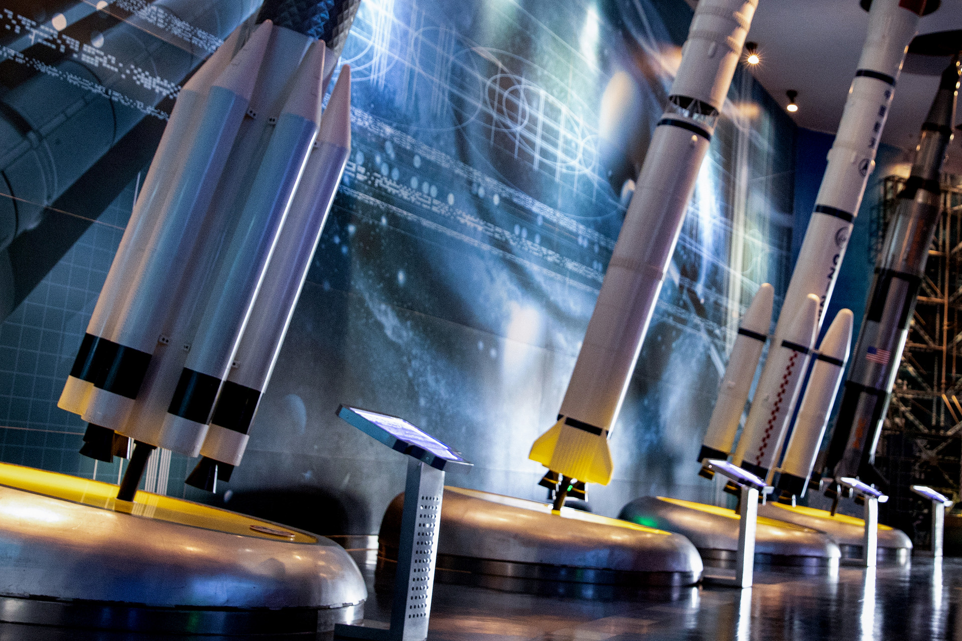 郑丽娜:从天边到身边的商业航天