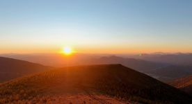 【党员课堂】全面深刻理解和把握“增强党的思想引领力”