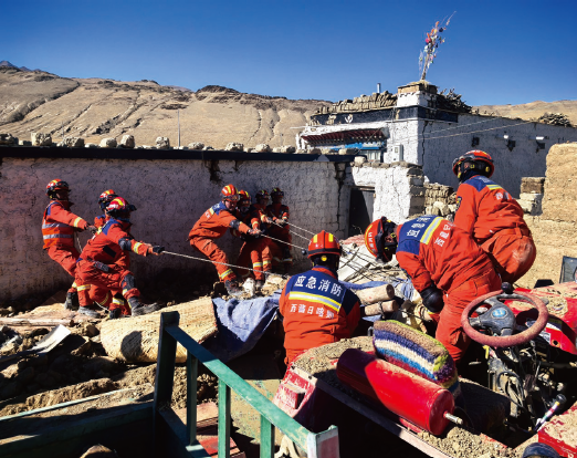 2025年1月7日，西藏自治区日喀则市定日县发生6.8级地 震，应急管理部参与指导抗震救灾工作，国家综合性消防救援队 伍争分夺秒开展抢险救援。