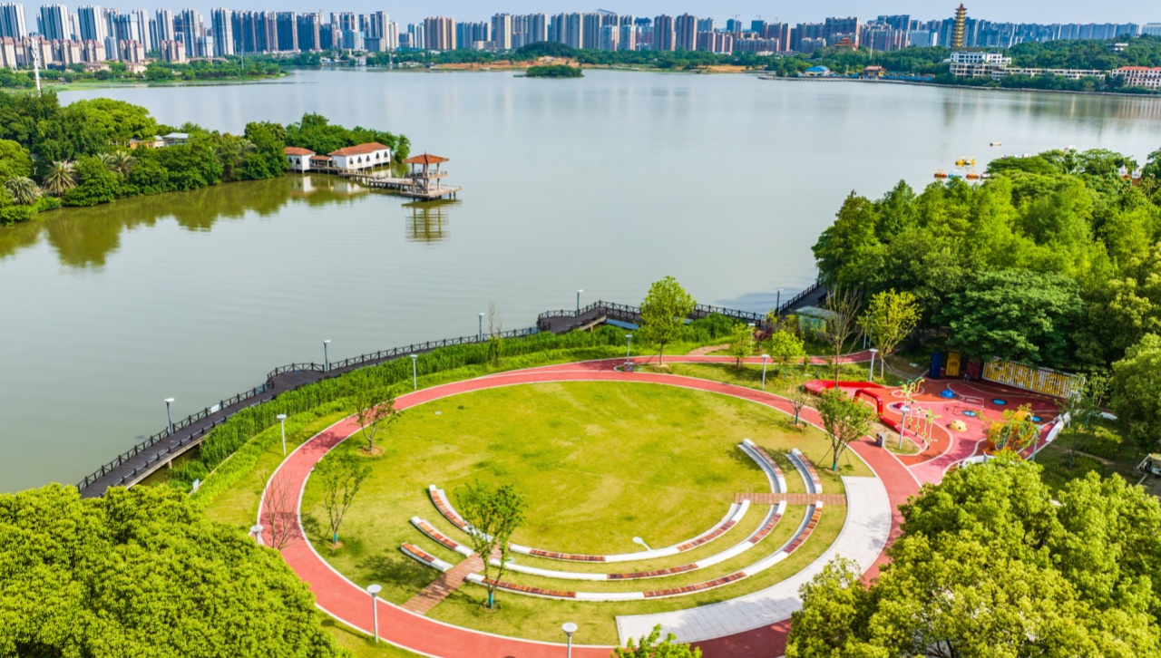 解码两会| 聚焦民生关切，明确发力方向