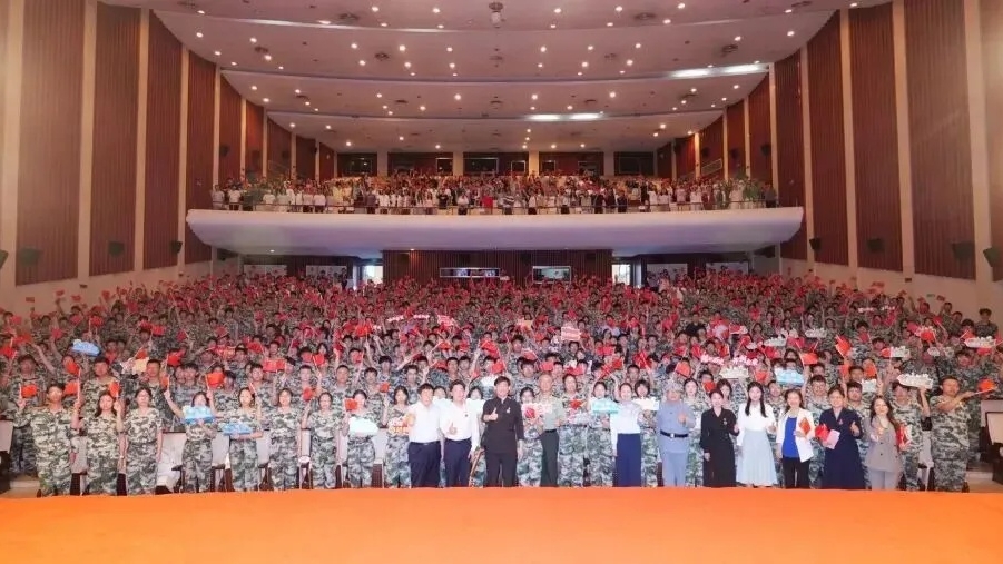 理论铸魂 实践砺行——“‘京’彩文化 青春绽放”行动计划“信仰行”的青春答卷