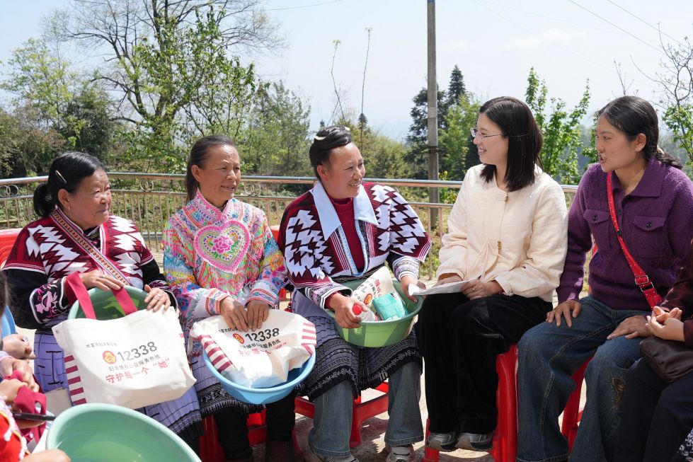树立和践行正确政绩观丨云南水富：村民家门口的培训课堂（1）#XxjpsgC000203_20260409_PEPFN0A001