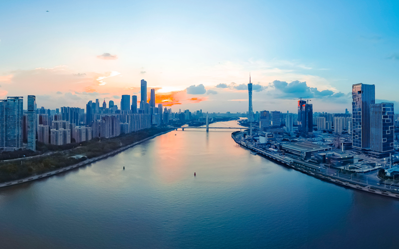 肜新春：把党的领导贯穿经济社会发展各方面全过程——学习贯彻党的二十届四中全会精神