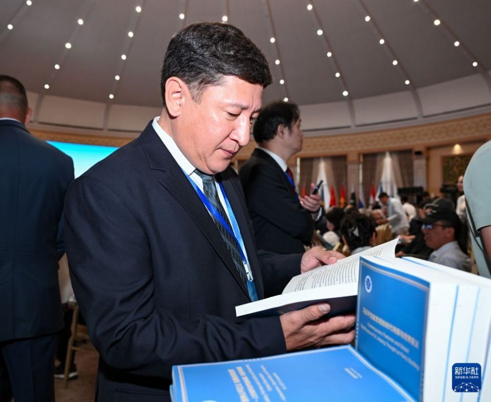 JLyhF52S5j7ZZJm5