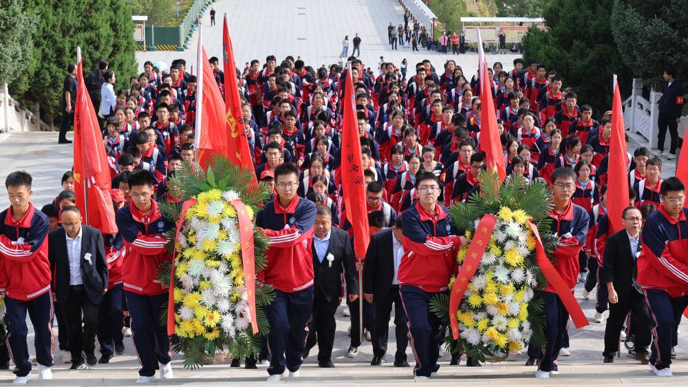 山河铭记 丹心永照——写在第十三个烈士纪念日到来之际