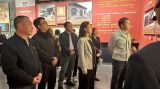 北京市社会科学院党组理论学习中心组（扩大）赴中国人民革命军事博物馆参观“伟大的远征——纪念中国工农红军长征胜利90周年”主题展览
